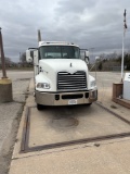 2015 MACK CXU613 Pinnacle Conventional