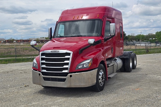 2021 FREIGHTLINER Cascadia CA12664ST Conventional