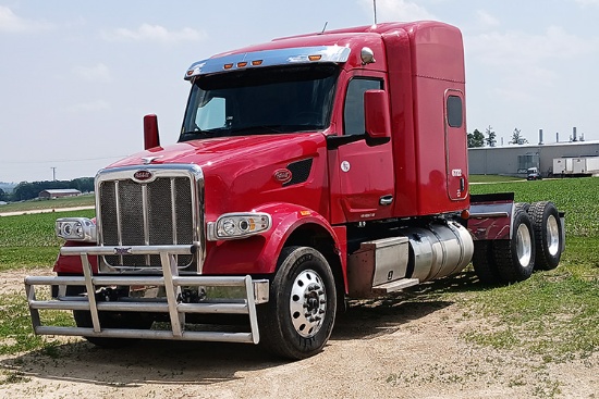 2022 PETERBILT 567 Conventional