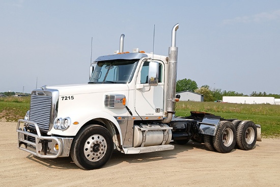 2015 FREIGHTLINER Coronado 132 Glider Kit