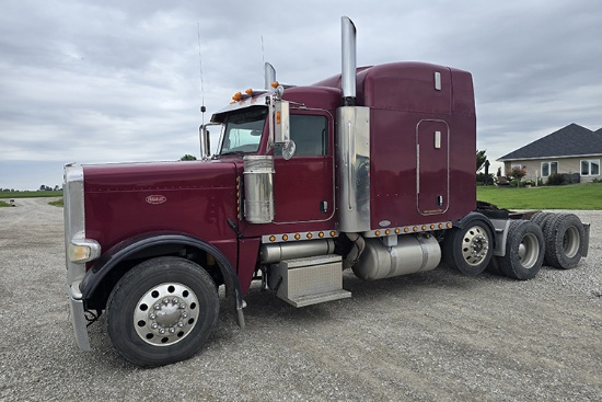 2009 PETERBILT 388 Conventional
