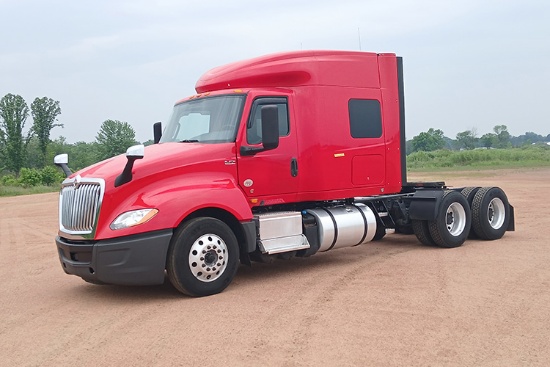 2021 INTERNATIONAL LT Conventional
