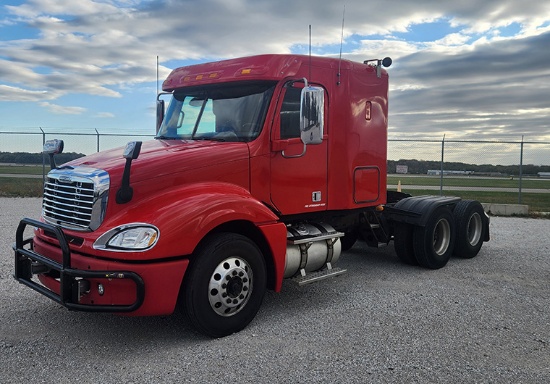 2016 FREIGHTLINER CL12064ST Columbia Glider Kit