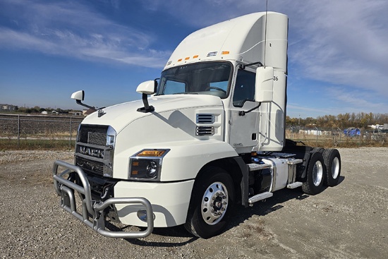 2019 MACK AN64T Anthem Conventional