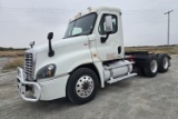2010 FREIGHTLINER Cascadia CA12564ST Conventional