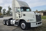 2017 MACK CXU613 Pinnacle Conventional