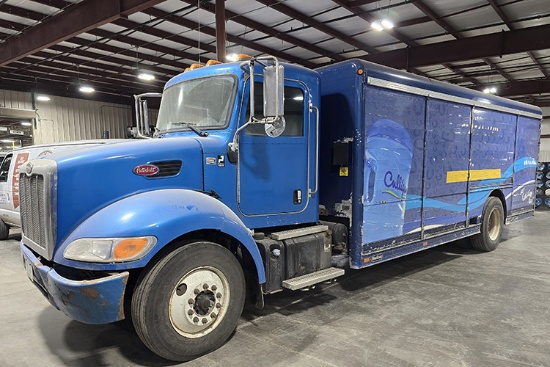2015 PETERBILT 330 Beverage Truck