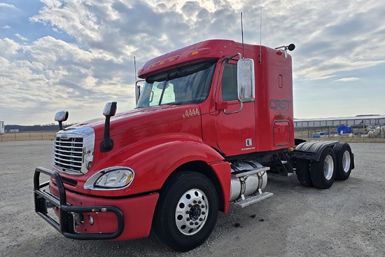 2016 FREIGHTLINER CL12064ST Columbia Glider Kit