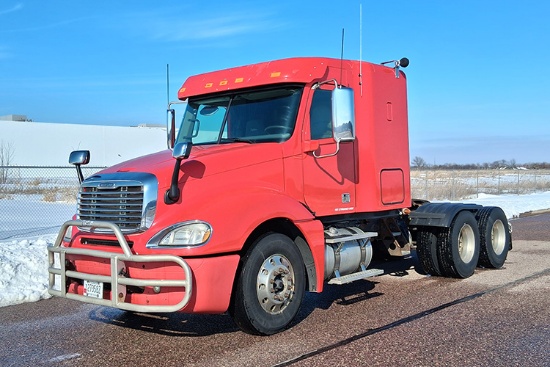 2015 FREIGHTLINER CL120 Columbia Glider Kit