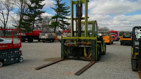 CLARK C500Y100 Forklift