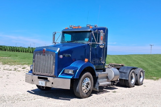 2013 KENWORTH T800 Conventional