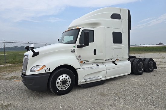 2022 INTERNATIONAL LT625 Conventional