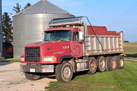 1993 MACK CL713 Dump Truck