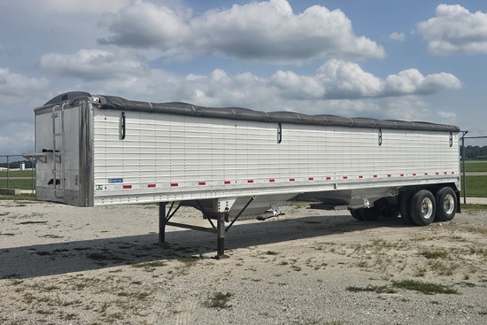 2015 STOUGHTON Platinum Series 40 Ft. Aluminum Hopper