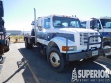 (x) 1998 IHC 4900 4x2 S/A 4-Do