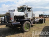 OSHKOSH R2046 T/A Truck, VIN-1