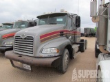 (x) 2006 MACK CXN-61337271 T/A