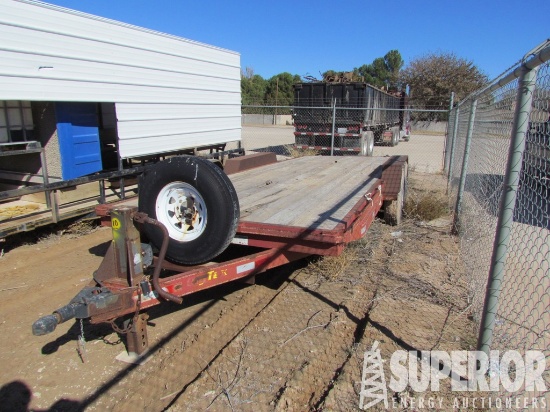 (x) 2001 BIG TEX T/A Flatbed Trailer