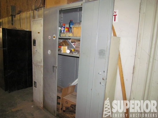 3'Dia x 7'10"H x 16'W Shelving