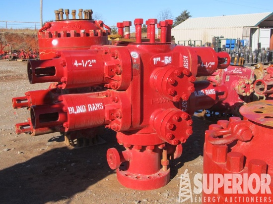 HEC 11" 5000# Dbl Blowout Preventer w/24"H Drillin