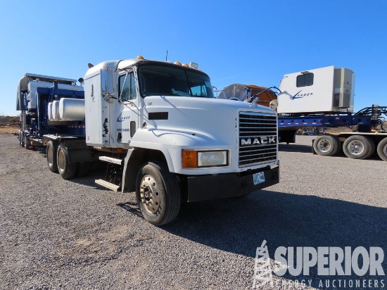 (x) (4-35) 2003 MACK CH-613 T/A Sleeper Cab Truck,