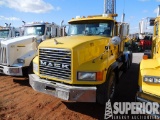 (x) 2007 MACK CL-733 4-Axle Day Cab Winch Truck, V