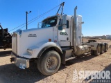 (x) (3-339) 2006 KENWORTH T800B 3-Axle Day Cab Tru