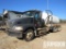 (x) 2004 MACK CX-613 Vision T/A 65-Bbl Bobtail Vac