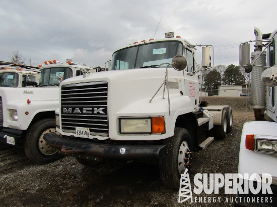 (x) 1998 MACK C H-613 Maxi-Cruise T/A Truck Tracto