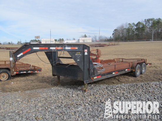 (x) 2006 MAXEY 32'OAL T/A Gooseneck Utility Traile