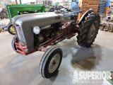 1954 FORD Jubilee Farm Implement Tractor p/b 4-Cyl