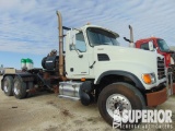 (x) (4-6) 2007 MACK CU-713 T/A Truck Tractor Kill