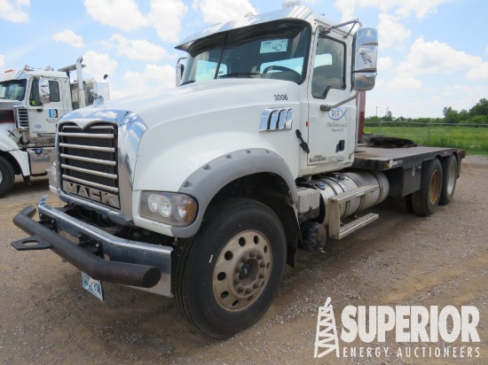 (x) 2012 MACK GU617 T/A Truck Tractor w/ Steel Bed