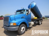 (x) 1998 FORD AT9522 3-Axle Vacuum Truck, VIN-1FDY