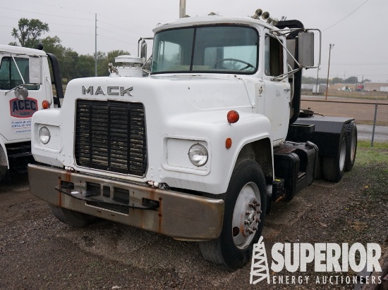 (x) (4-3) 1982 MACK R600 T/A Truck Tractor, VIN-1M
