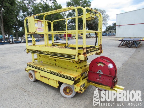 (22-2) 2007 LIFT-A-LOT SPW24-7.5 Air Operated Scis