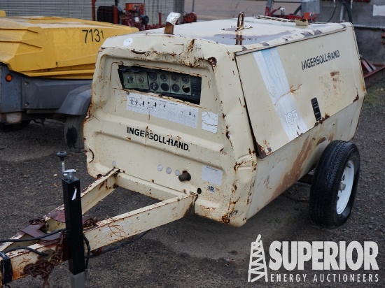 (4-6) INGERSOLL RAND P185 Portable Air Compressor,