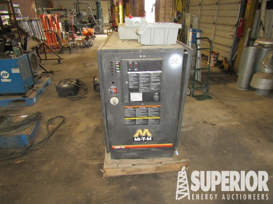 (15-25) MI-T-M HG-3004-3230 3000 PSI Heated Pressu