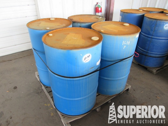 (22-143) (4) 55-Gal Drums of CHEVRON Regal R&O 68