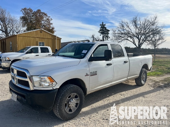 (x) (1-40) 2013 DODGE Ram 2500 Crew Cab 4WD Pickup