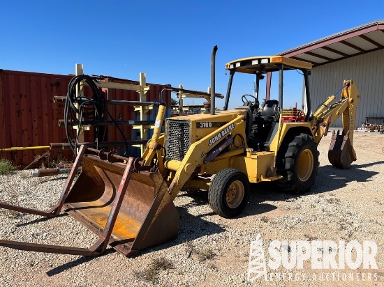 (5-161) JOHN DEERE 310D Backhoe Loader, S/N-T0310D