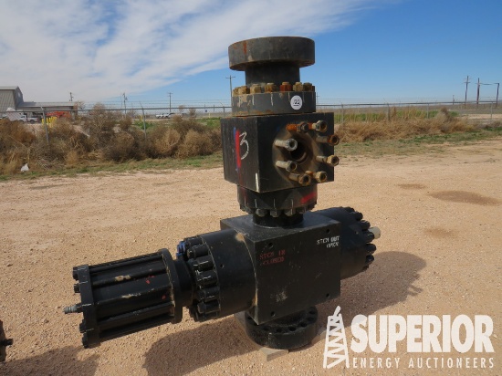 FLS-R 7-1/16" 15,000# Hyd Op Frac Valve w/7-1/16"