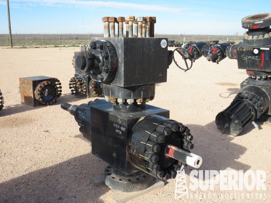 FLS-R 7-1/16" 15,000# Manual Frac Valve w/7-1/16"