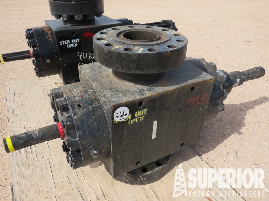 FLS-R 7-1/16" 10,000# Manual Gate Valve w/FE Trim