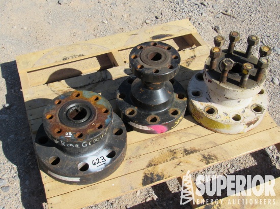 (2) 4-1/16" 15,000# x 2-9/16" 10,000# SSAs & 4-1/1