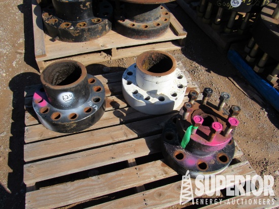 4-1/16" 10,000# x 2-9/16" 10,000# SSA, (2) 7-1/16"