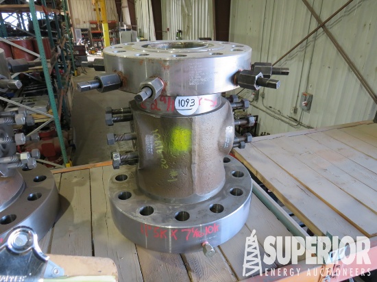 11" 5000# x 7-1/16" 10,000# Tubing Head w/2-9/16"