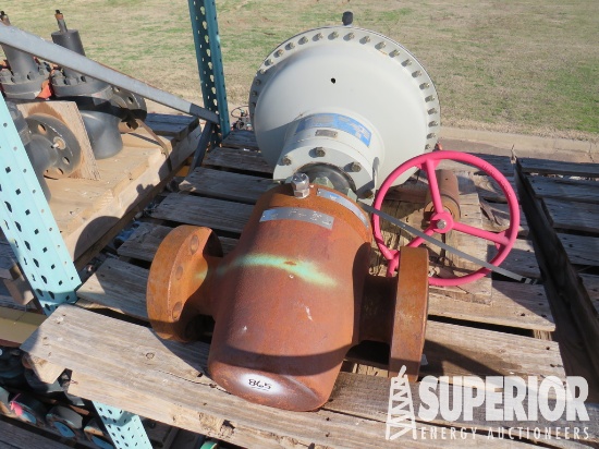 FC Type 2-9/16" 15,000# Pneu Op Gate Valve w/EE Tr