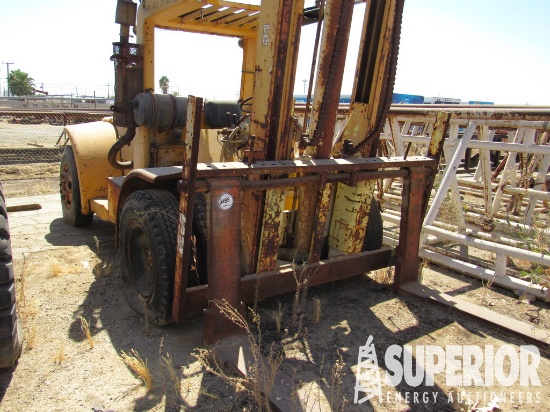 HYSTER H200E Forklift, S/N-B7P2220, w/ DETROIT 3-5