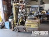 CLARK ECL520 1800# Elec Warehouse Forklift (Needs